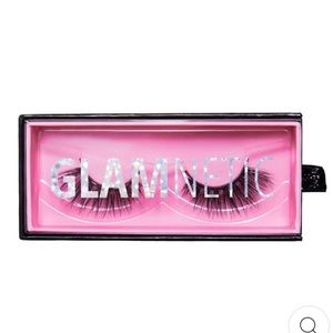 Glamnetic “Bella” Lashes New